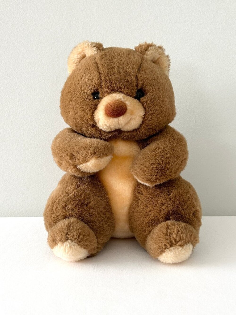 Vintage HUGGIES TOYS CO Sitting Bear Plush Chubby Brown 11” Stuffed Animal Toy